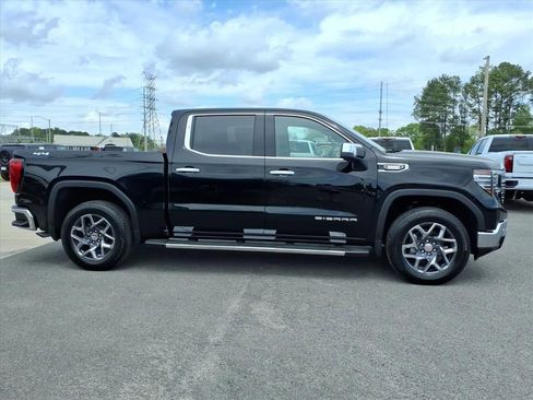 New 2026 GMC Sierra 1500 SLT w/ SLT Premium Plus Package AWD/4WD image 8