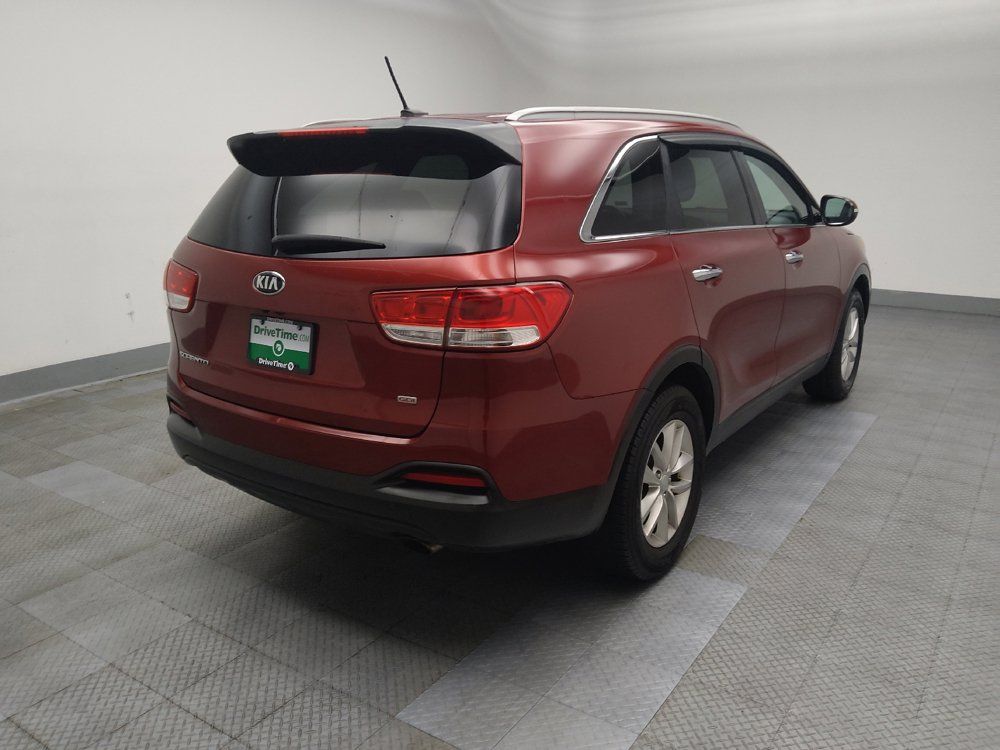 Used 2016 Kia Sorento FWD image 9