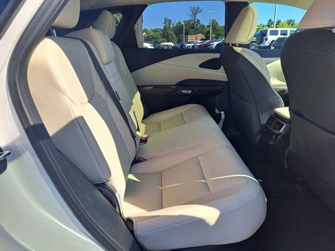 Used 2024 Lexus RX 350 Premium w/ Convenience Package AWD/4WD image 31