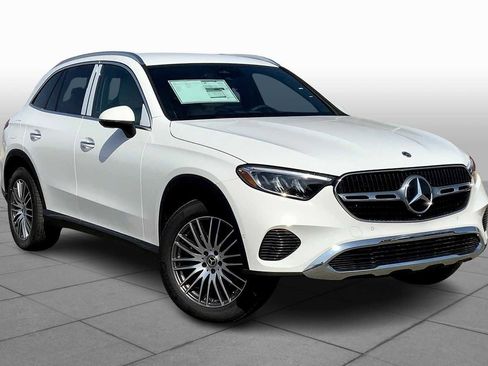 Certified 2025 Mercedes-Benz GLC 300 4MATIC image 2