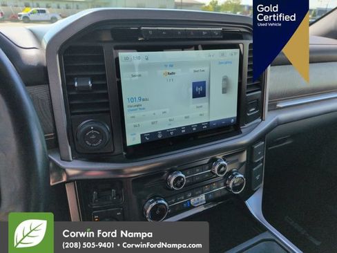 Certified 2022 Ford F150 Platinum w/ FX4 Off-Road Package AWD/4WD image 18