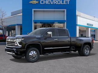 New 2026 Chevrolet Silverado 3500 High Country w/ High Country Premium Package video 2