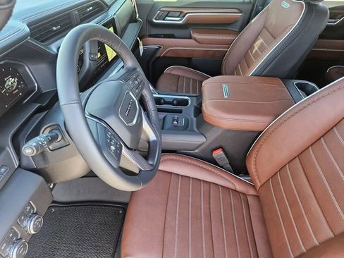 New 2026 GMC Sierra 2500 Denali Ultimate image 10