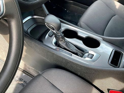 Used 2024 Chevrolet Malibu LT image 20