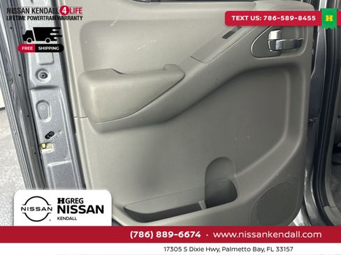 Used 2019 Nissan Frontier SV image 32