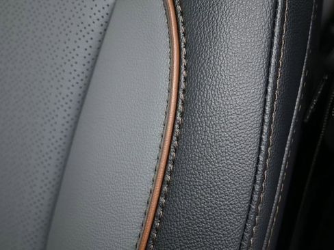 New 2025 Ford F150 Lariat w/ Equipment Group 501A Mid image 14