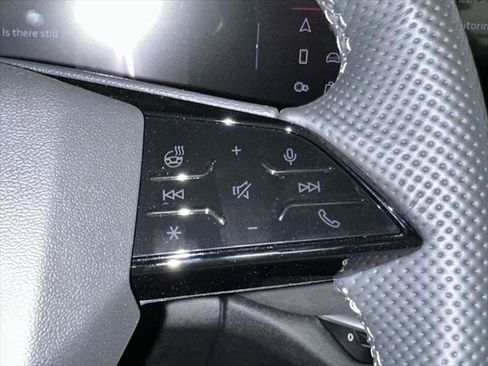 New 2025 Audi SQ5 Premium w/ Convenience Package AWD/4WD image 26