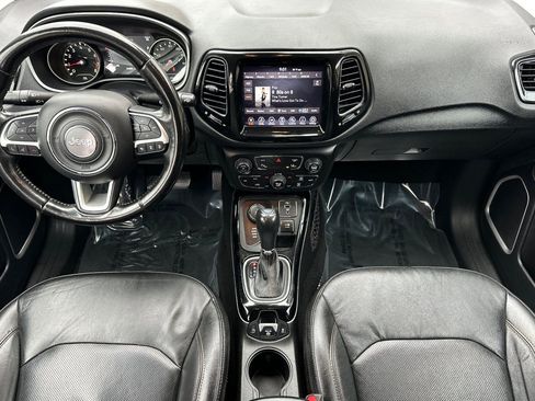 Used 2021 Jeep Compass Limited AWD/4WD image 12