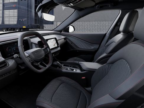 New 2026 Dodge Charger GT w/ Driver Convenience Group image 31