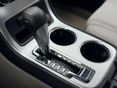 Used 2008 GMC Acadia SLE image 11