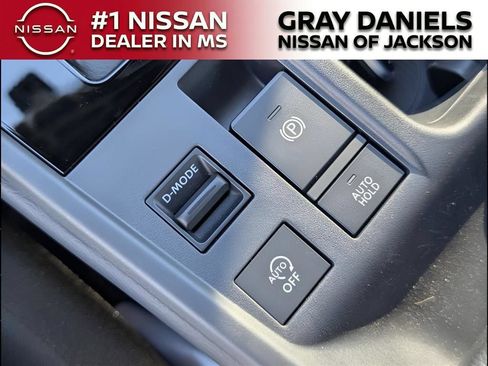 New 2026 Nissan Sentra SV w/ SV Convenience Package FWD image 19