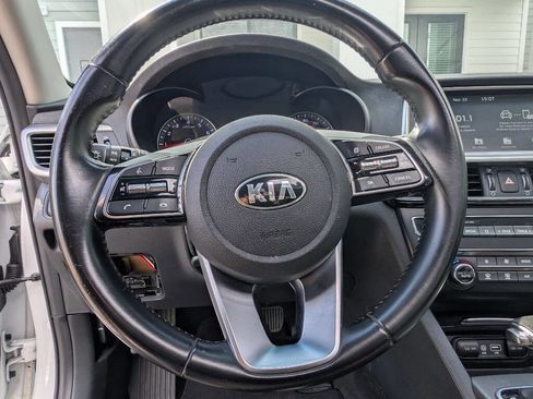 Used 2019 Kia Optima S w/ S Panoramic Sunroof Package image 29