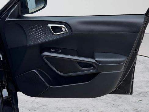 Used 2021 Kia Soul S image 28