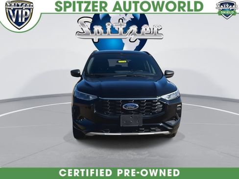 Used 2024 Ford Escape ST-Line w/ Tech Pack #1 AWD/4WD image 3