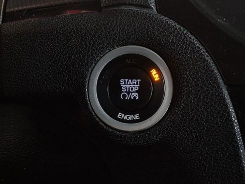 Used 2016 Chrysler 300 S image 22