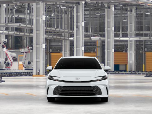 New 2026 Toyota Camry LE w/ Convenience Package FWD image 17
