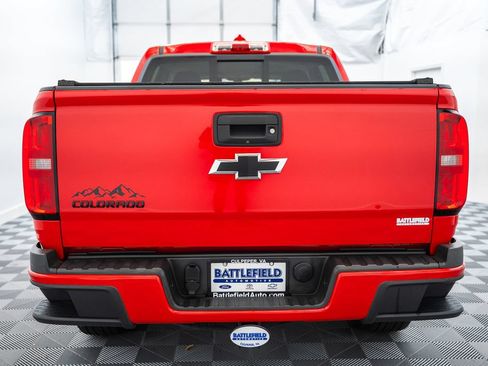 Used 2020 Chevrolet Colorado LT w/ Colorado RST Special Edition AWD/4WD image 7
