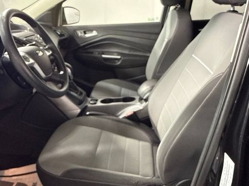 Used 2014 Ford Escape SE FWD image 18