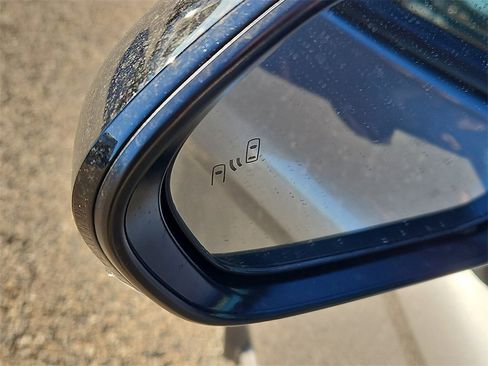 New 2026 Toyota Camry Hybrid image 6