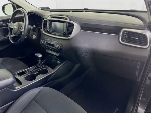 Used 2019 Kia Sorento LX w/ Option Group 020 image 30