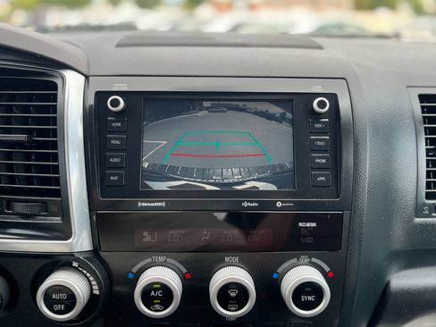 Used 2022 Toyota Sequoia TRD Sport AWD/4WD image 17