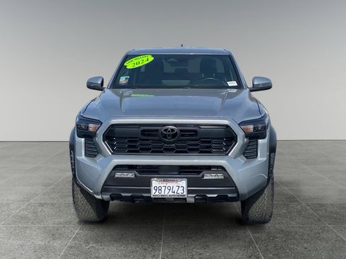 Used 2024 Toyota Tacoma TRD Off-Road image 8