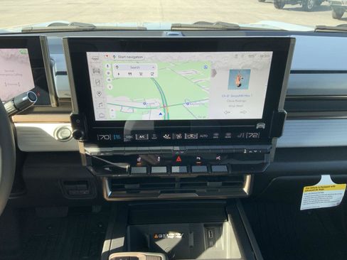 New 2025 GMC Hummer EV 3X AWD/4WD image 39