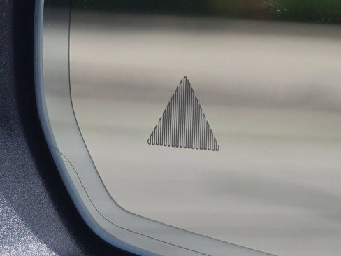 Certified 2026 Mercedes-Benz C 300 4MATIC Sedan image 10