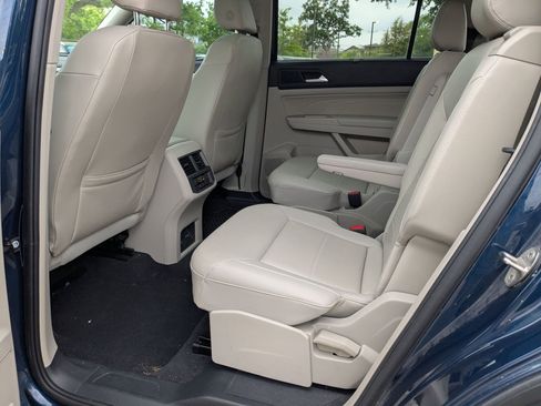 Used 2021 Volkswagen Atlas SEL R-Line image 20