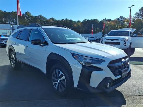 Used 2025 Subaru Outback Premium w/ Popular Package #1A image 1