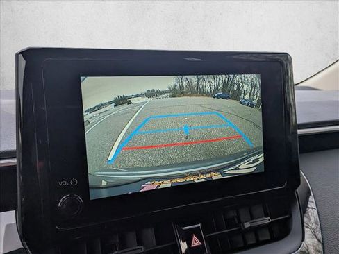 Used 2023 Toyota Corolla LE image 15