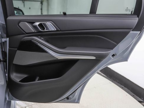 New 2026 BMW X5 xDrive50e w/ Executive Package AWD/4WD image 25