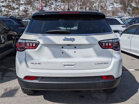 Used 2021 Jeep Compass Limited image 7