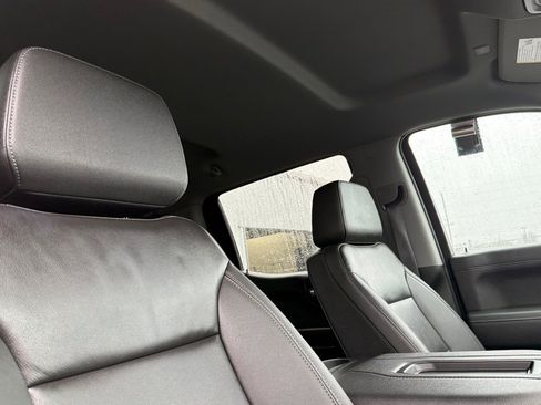 Used 2022 Chevrolet Silverado 1500 RST w/ Convenience Package II image 15