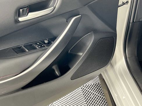 Used 2024 Toyota Corolla SE image 17