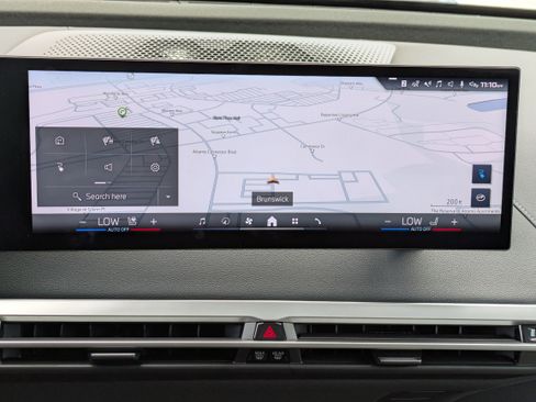 Used 2025 BMW iX M60 image 13