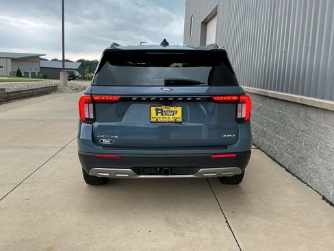 New 2026 Ford Explorer Active w/ Active Comfort Package AWD/4WD image 5
