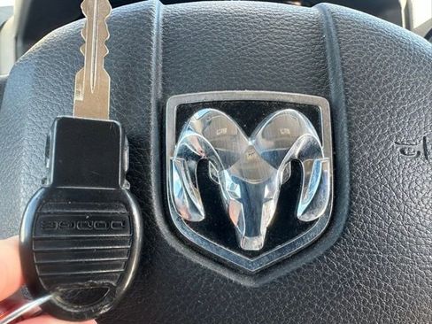 Used 2009 Dodge Ram 1500 Truck ST w/ ST Popular Equipment Group image 27