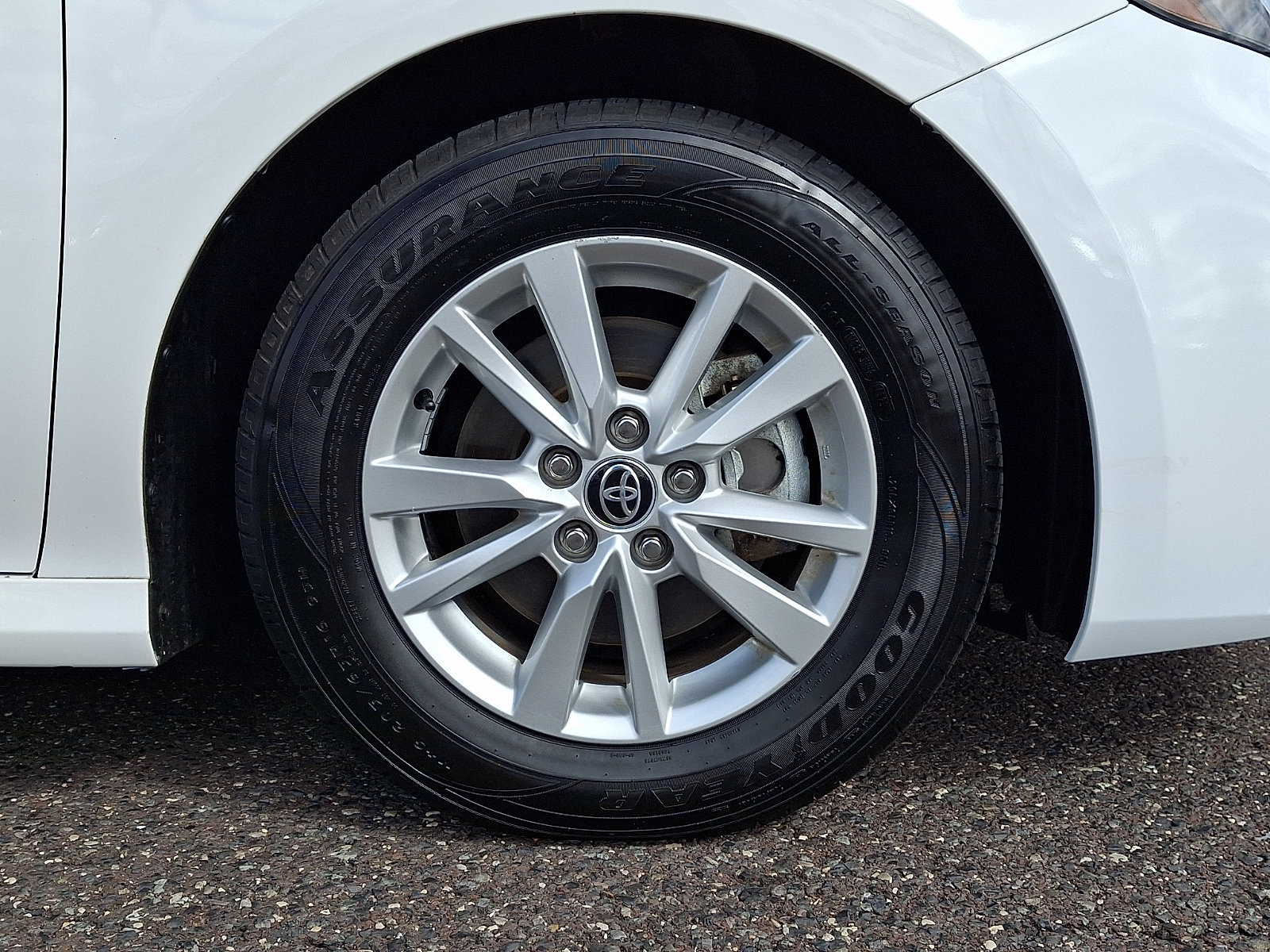 Certified 2025 Toyota Camry LE FWD image 8