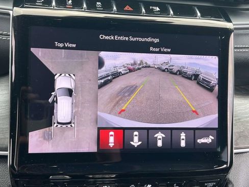 Used 2023 Jeep Grand Cherokee L Limited w/ Luxury Tech Group II image 31