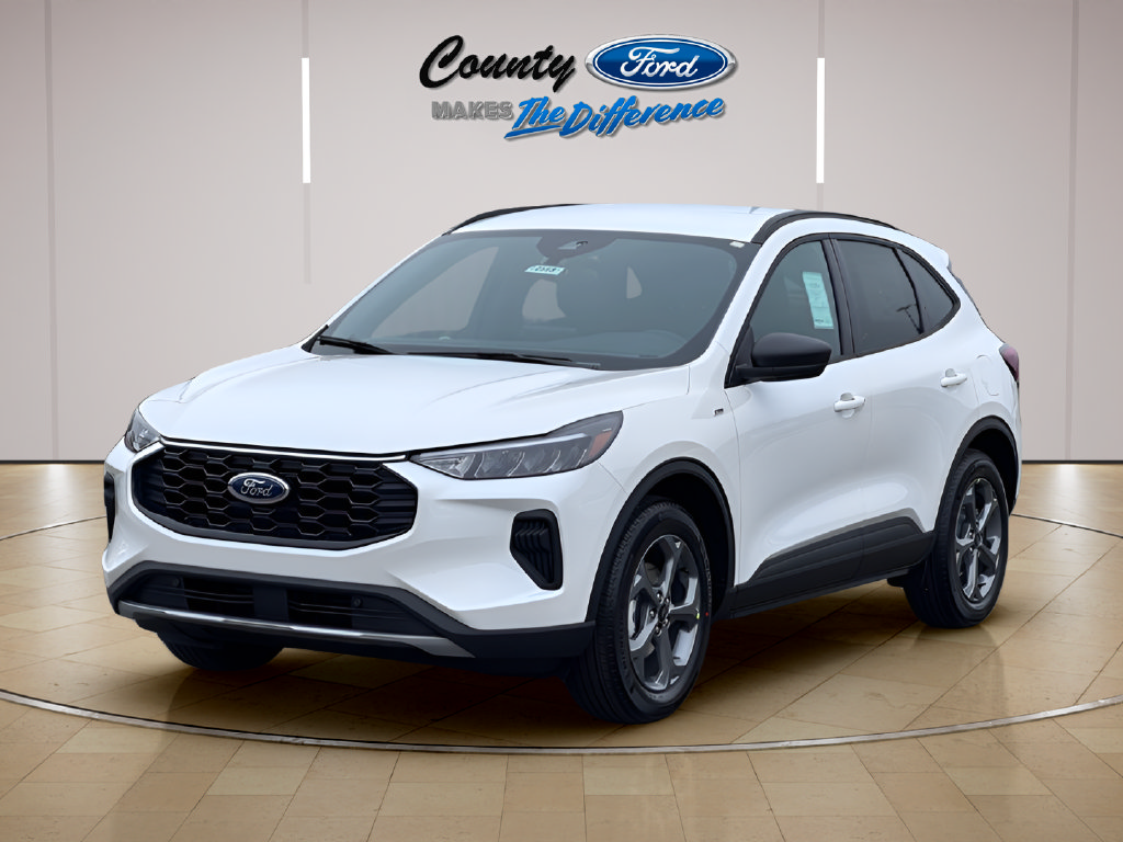 Used 2026 Ford Escape ST-Line FWD image 2