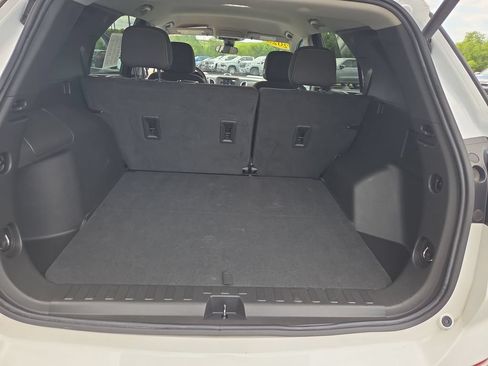 Certified 2023 Chevrolet Equinox LT AWD/4WD image 30