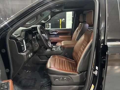 Used 2025 GMC Sierra 1500 Denali Ultimate AWD/4WD image 14