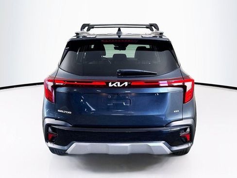 Certified 2024 Kia Seltos EX AWD/4WD image 6
