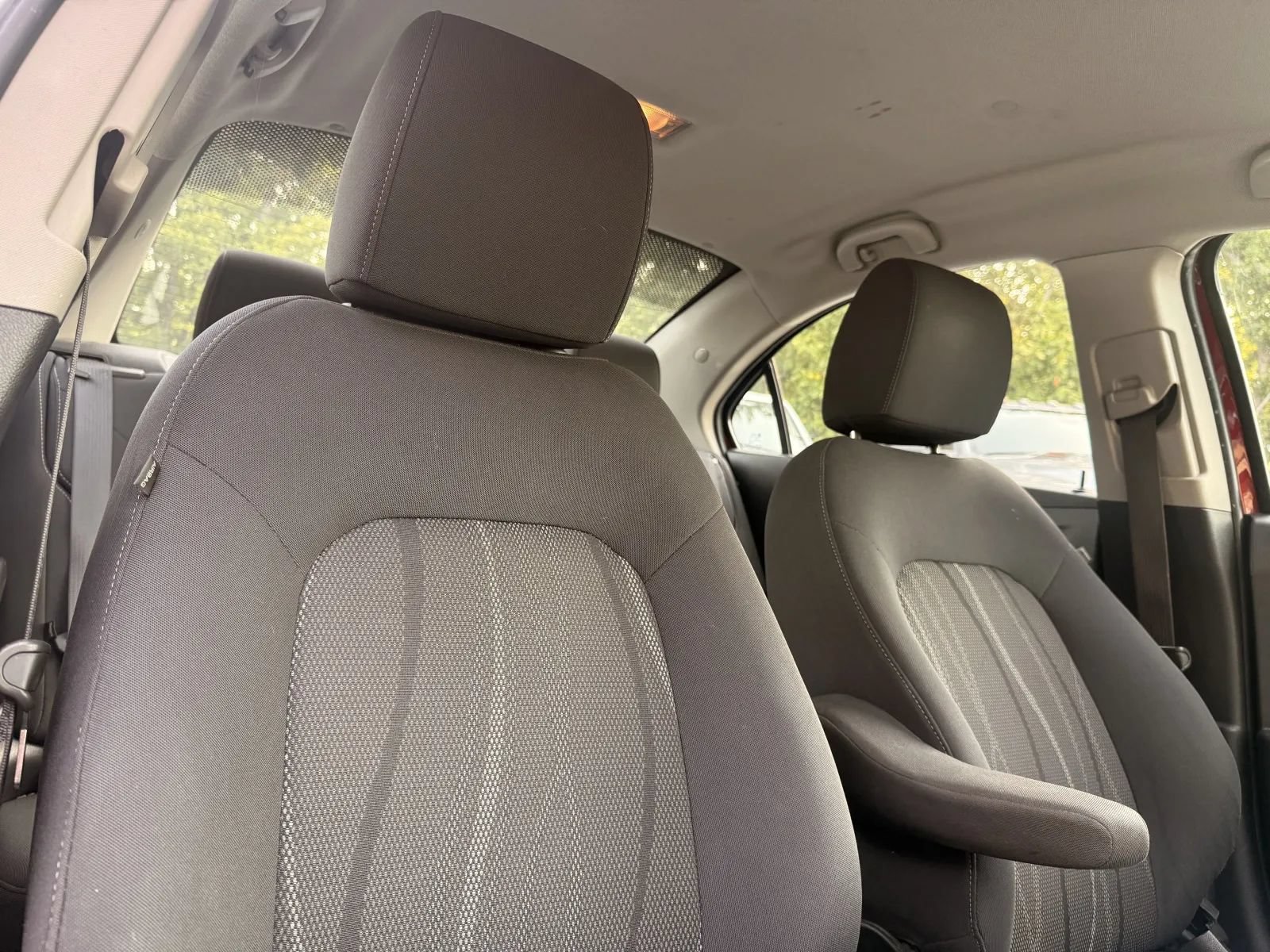 Used 2017 Chevrolet Sonic LT FWD image 11