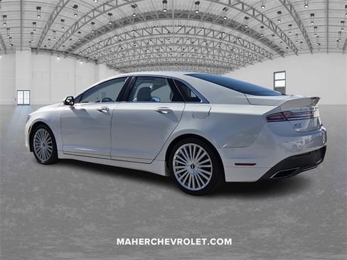 Used 2017 Lincoln MKZ Reserve image 5