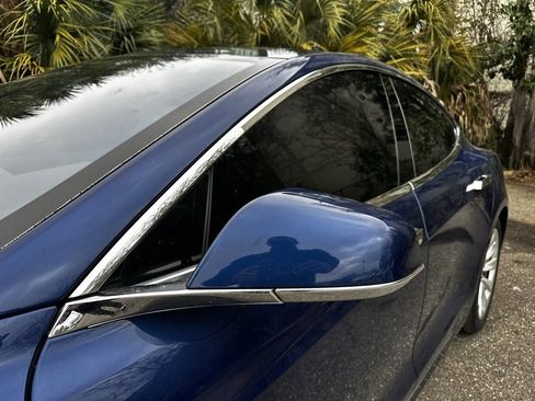 Used 2016 Tesla Model S 75D image 6