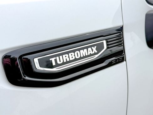 Used 2025 GMC Sierra 1500 Pro w/ Pro Value Package image 13