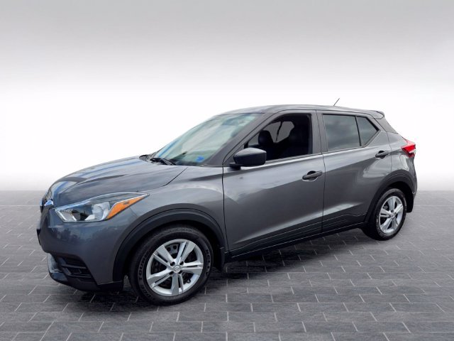 Used 2020 Nissan Kicks S FWD image 3