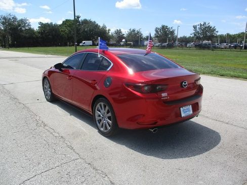 Used 2022 MAZDA MAZDA3 s FWD image 5